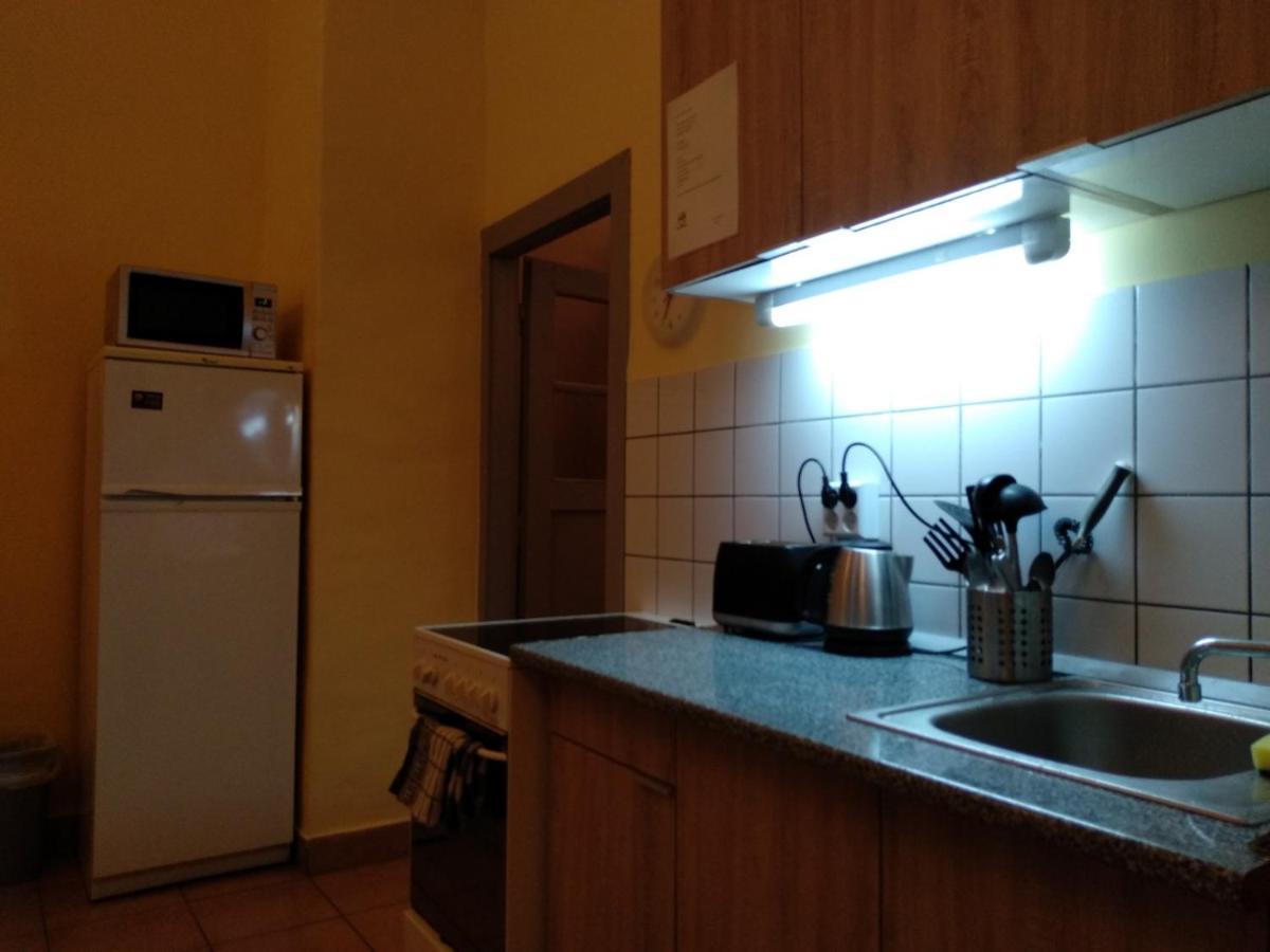 Hobar Hostel Будапешт Экстерьер фото